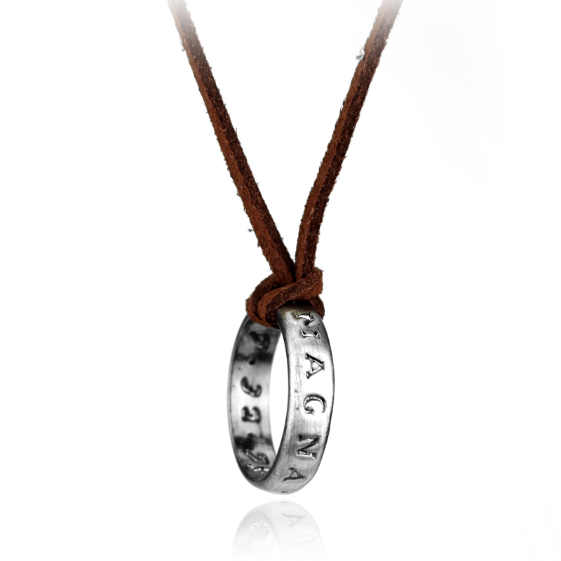 Vintage Jewelry Collection - Gra Anime Skórzany Łańcuszek Pierścień Naszyjnik