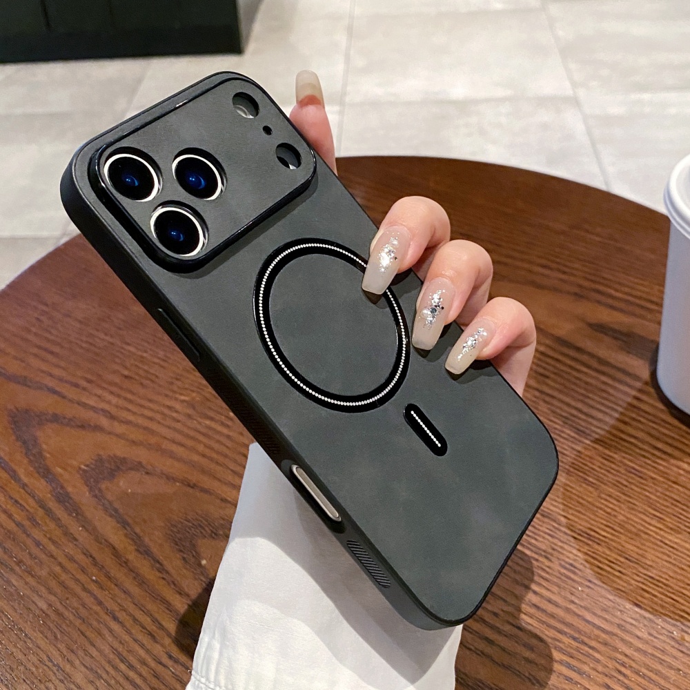 Matowe etui magnetyczne ze skó – Camera Leather Case recenzja i cena