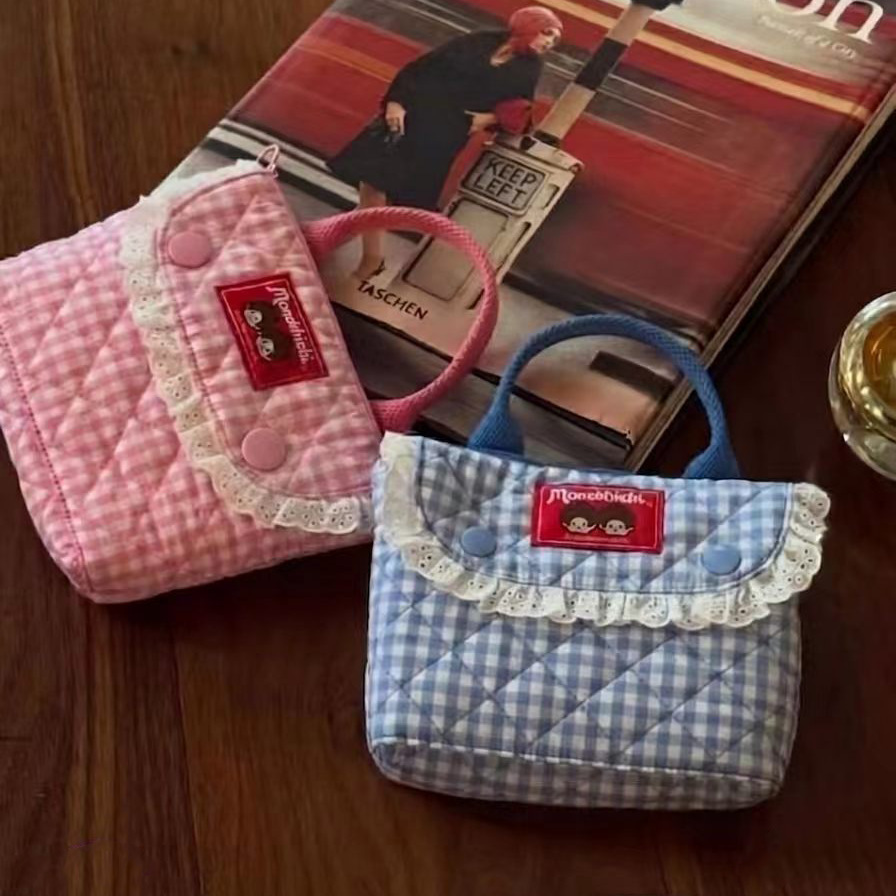 Vintage'owa kosmetyczka w krat – Vintage Items recenzja i cena